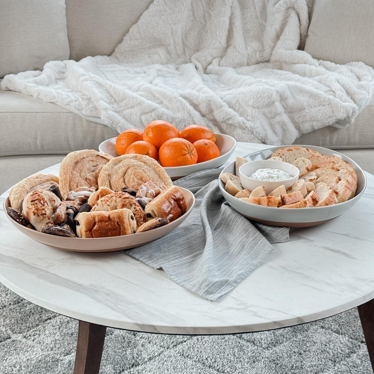 Ceramic Serving Bowls Set of 2 Oval Platters Vanilla White G950725