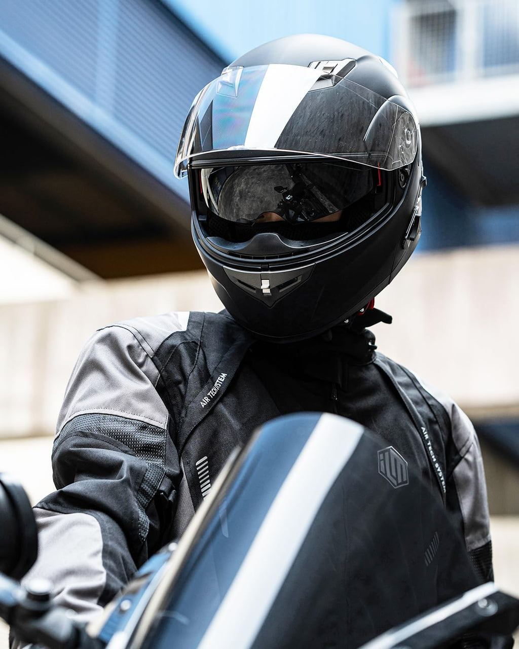 Bluetooth Integrated Modular Motorcycle Helmet S46224