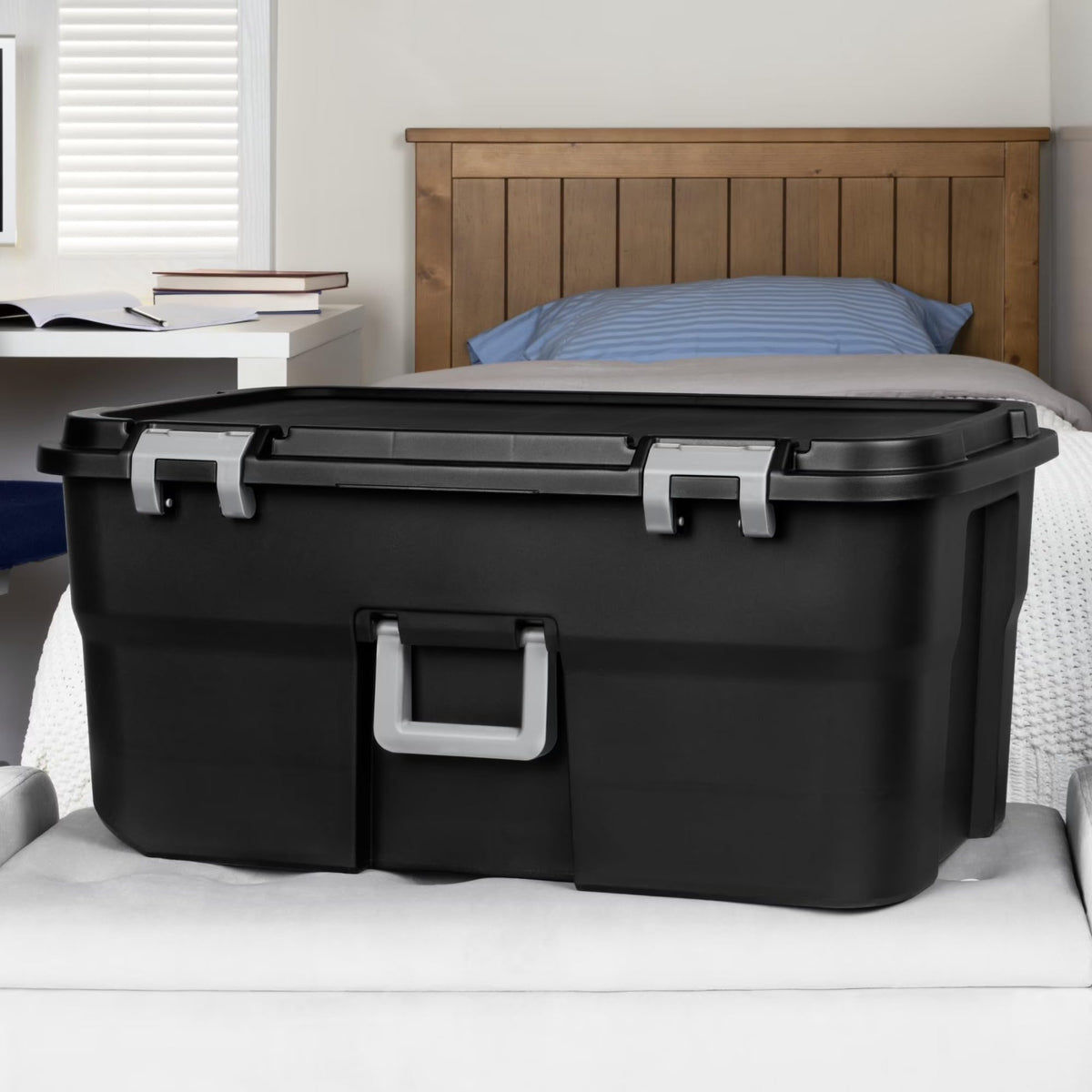 Black 22 Gallon Wheeled Plastic Footlocker S31202