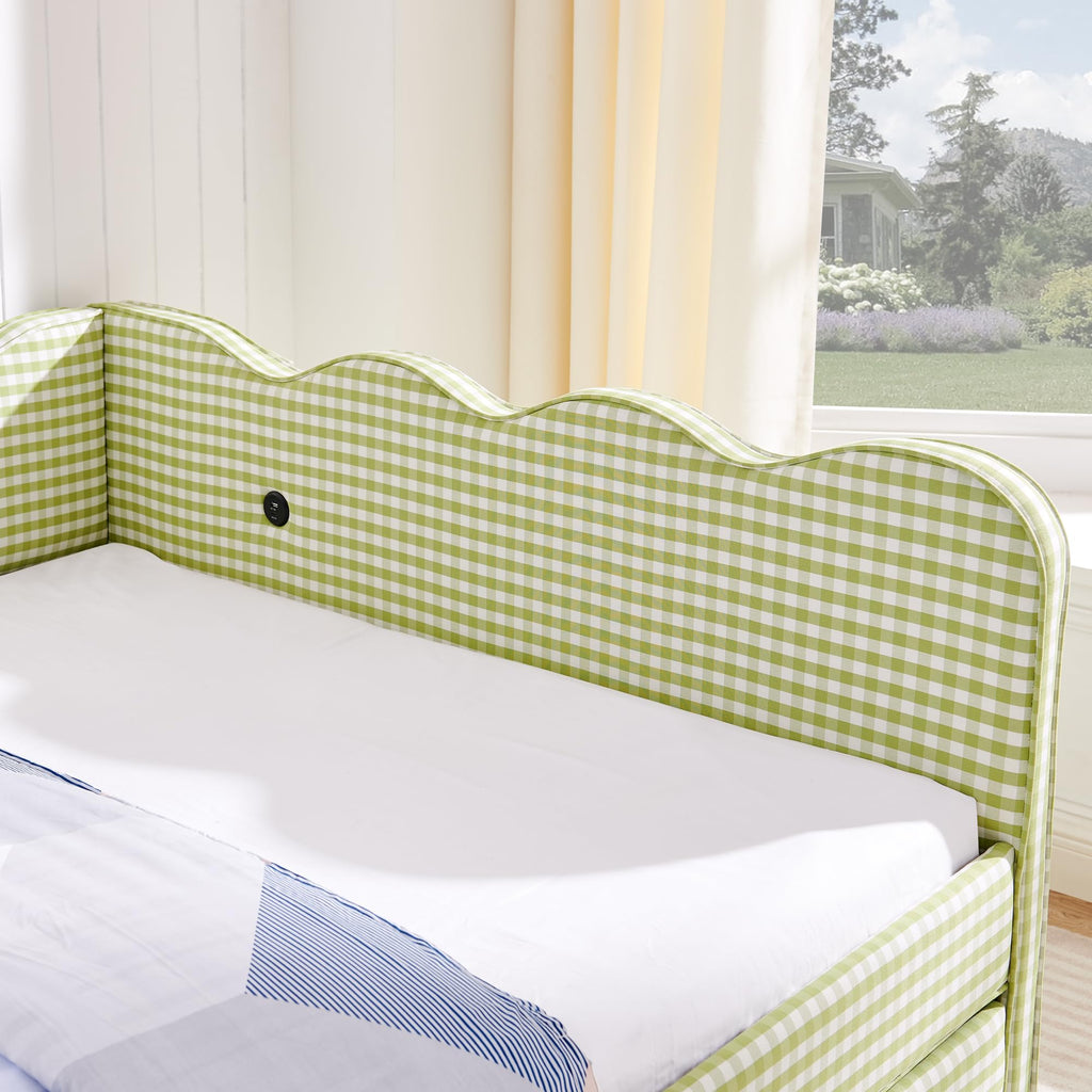 Green Gingham Full to King Upholstered Daybed with Trundle Q52410