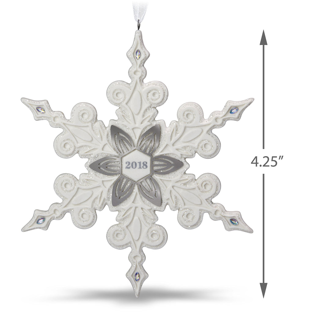 Porcelain Snowflake Christmas Ornament M187